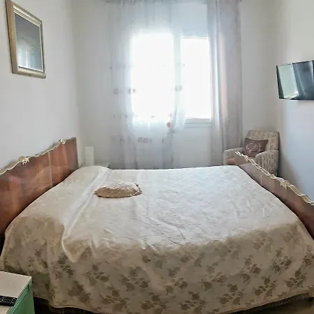 Bed and breakfast Pop Art House Near Venice *